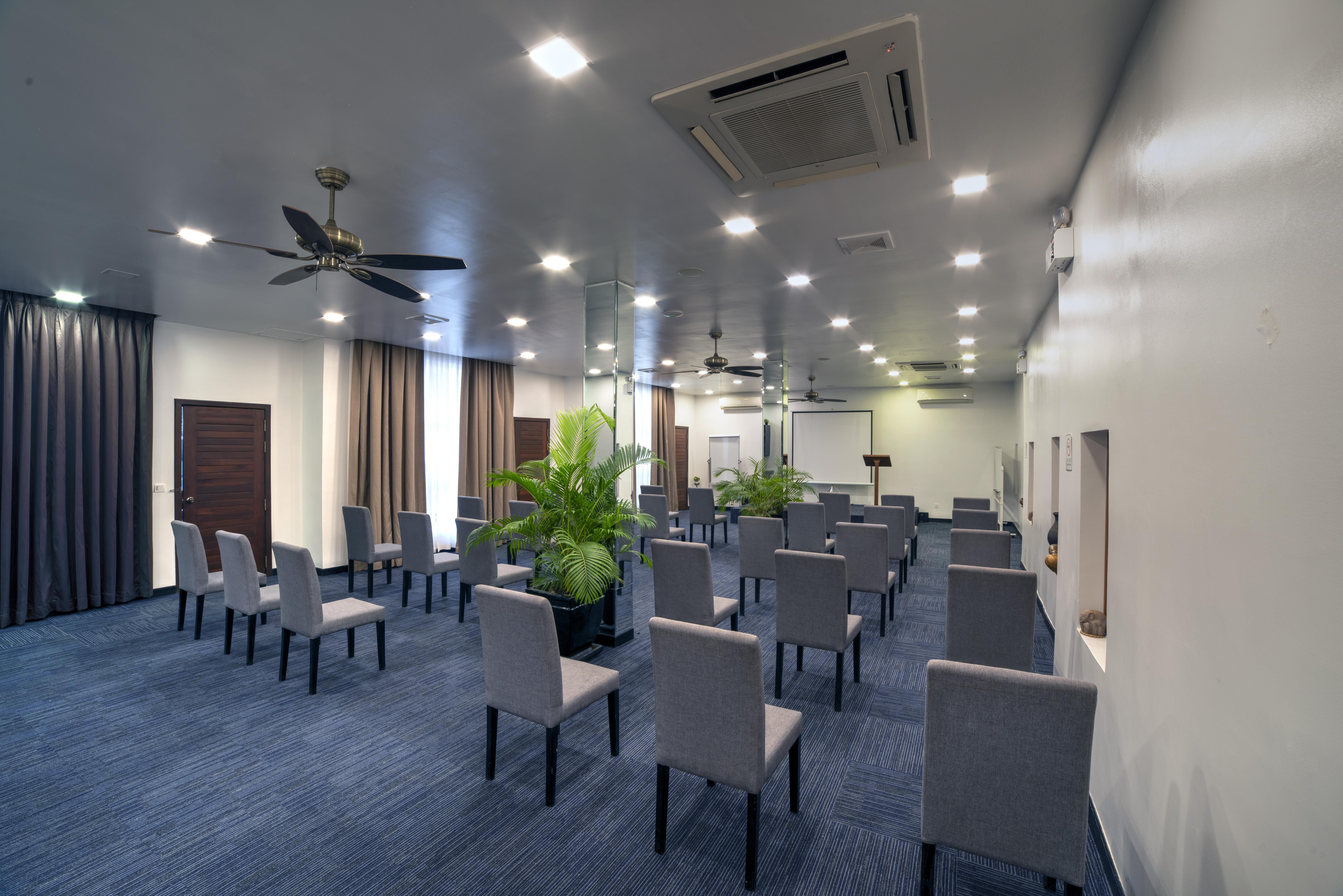 Landing Gold By Amatak Hotel Siem Reap Exterior photo